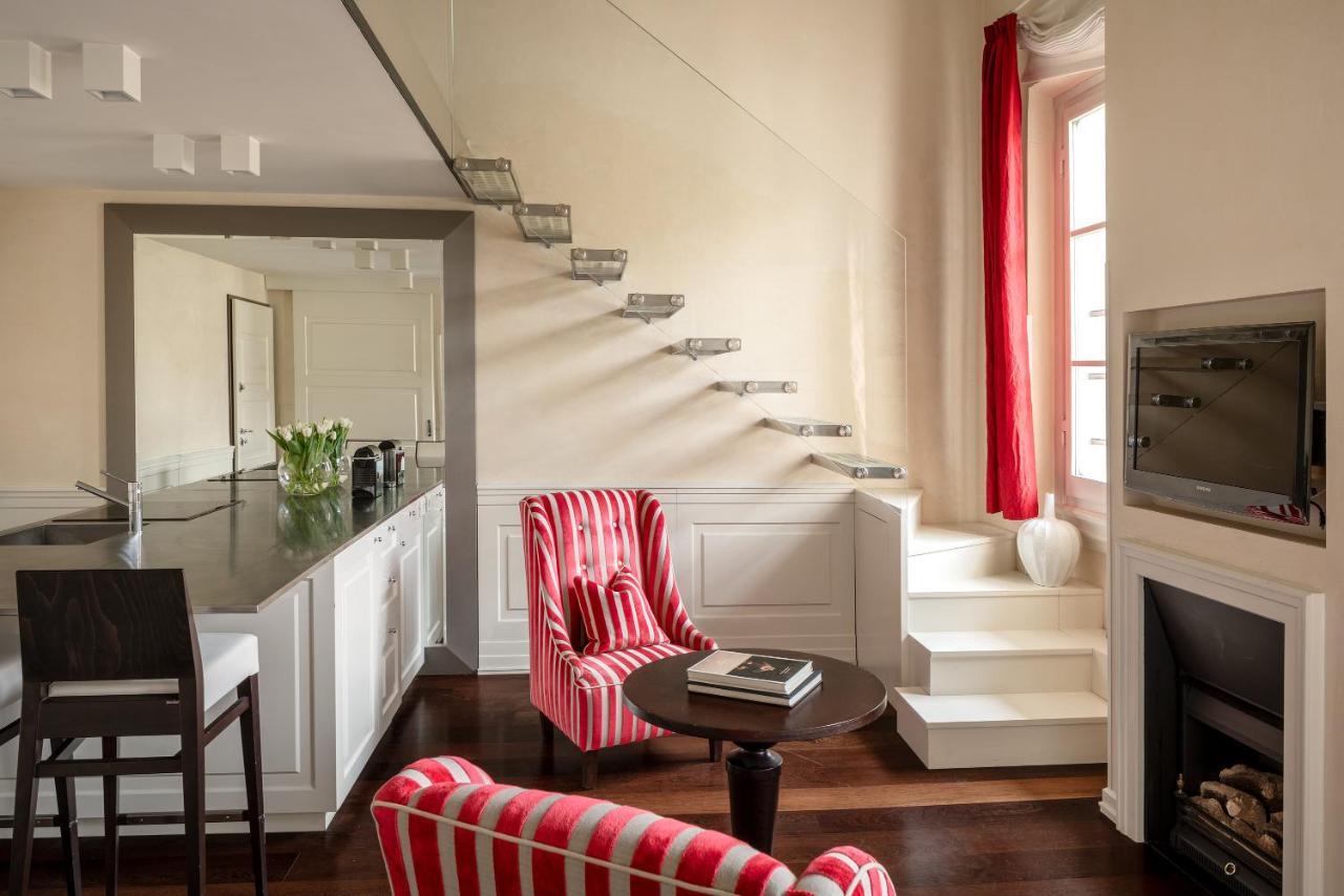 Ricasoli Firenze Luxury Apartments | Una Esperienze ภายนอก รูปภาพ